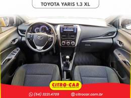 TOYOTA - YARIS - 2019/2019 - Branca - R$ 69.900,00