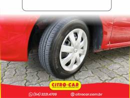 RENAULT - SANDERO - 2014/2014 - Vermelha - R$ 29.900,00