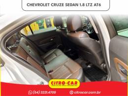 CHEVROLET - CRUZE - 2014/2015 - Branca - R$ 68.900,00