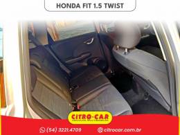 HONDA - FIT - 2013/2013 - Prata - R$ 52.900,00