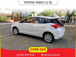 TOYOTA - YARIS - 2019/2019 - Branca - R$ 69.900,00