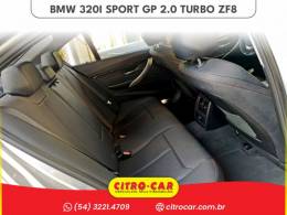 BMW - 320I - 2017/2018 - Prata - R$ 139.900,00