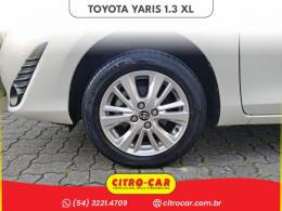 TOYOTA - YARIS - 2019/2019 - Branca - R$ 69.900,00