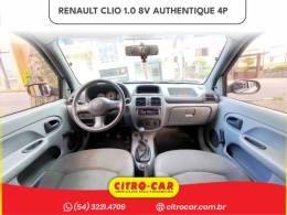 RENAULT - CLIO - 2006/2006 - Prata - R$ 16.900,00