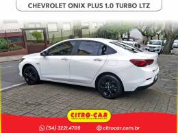 CHEVROLET - ONIX - 2021/2022 - Branca - R$ 80.900,00