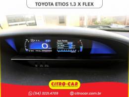 TOYOTA - ETIOS - 2016/2017 - Prata - R$ 54.900,00