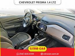 CHEVROLET - PRISMA - 2015/2016 - Branca - R$ 56.900,00