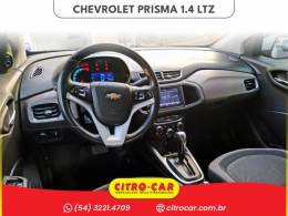 CHEVROLET - PRISMA - 2015/2016 - Branca - R$ 56.900,00