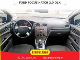 FORD - FOCUS - 2011/2012 - Preta - R$ 38.900,00