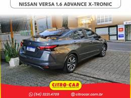 NISSAN - VERSA - 2021/2022 - Cinza - R$ 92.900,00