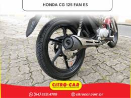 HONDA - CG 125 - 2011/2012 - Vermelha - R$ 9.900,00