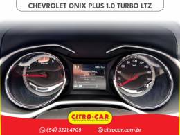 CHEVROLET - ONIX - 2021/2022 - Branca - R$ 80.900,00