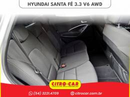 HYUNDAI - SANTA FÉ - 2013/2014 - Prata - R$ 93.900,00