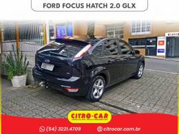 FORD - FOCUS - 2011/2012 - Preta - R$ 38.900,00