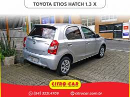 TOYOTA - ETIOS - 2013/2014 - Prata - R$ 41.500,00