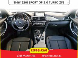 BMW - 320I - 2017/2018 - Prata - R$ 139.900,00