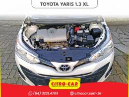 TOYOTA - YARIS - 2019/2019 - Branca - R$ 69.900,00