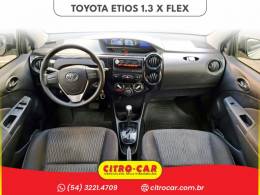 TOYOTA - ETIOS - 2016/2017 - Prata - R$ 54.900,00