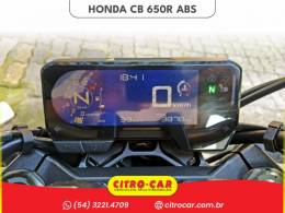 HONDA - CB 650R - 2021/2021 - Prata - R$ 49.500,00