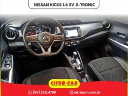 NISSAN - KICKS - 2017/2018 - Prata - R$ 82.900,00