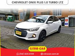 CHEVROLET - ONIX - 2021/2022 - Branca - R$ 81.900,00