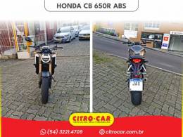 HONDA - CB 650R - 2021/2021 - Prata - R$ 49.500,00